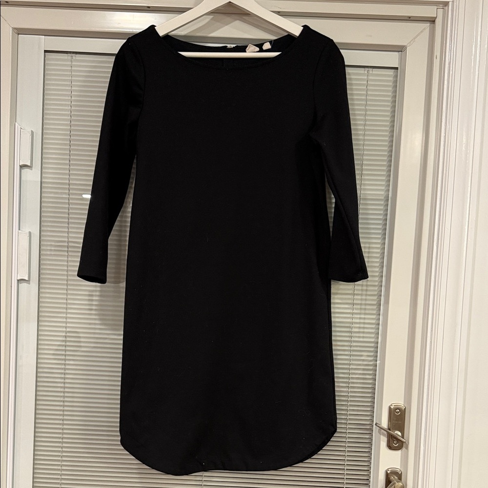 GAP Black Long Sleeve Dress